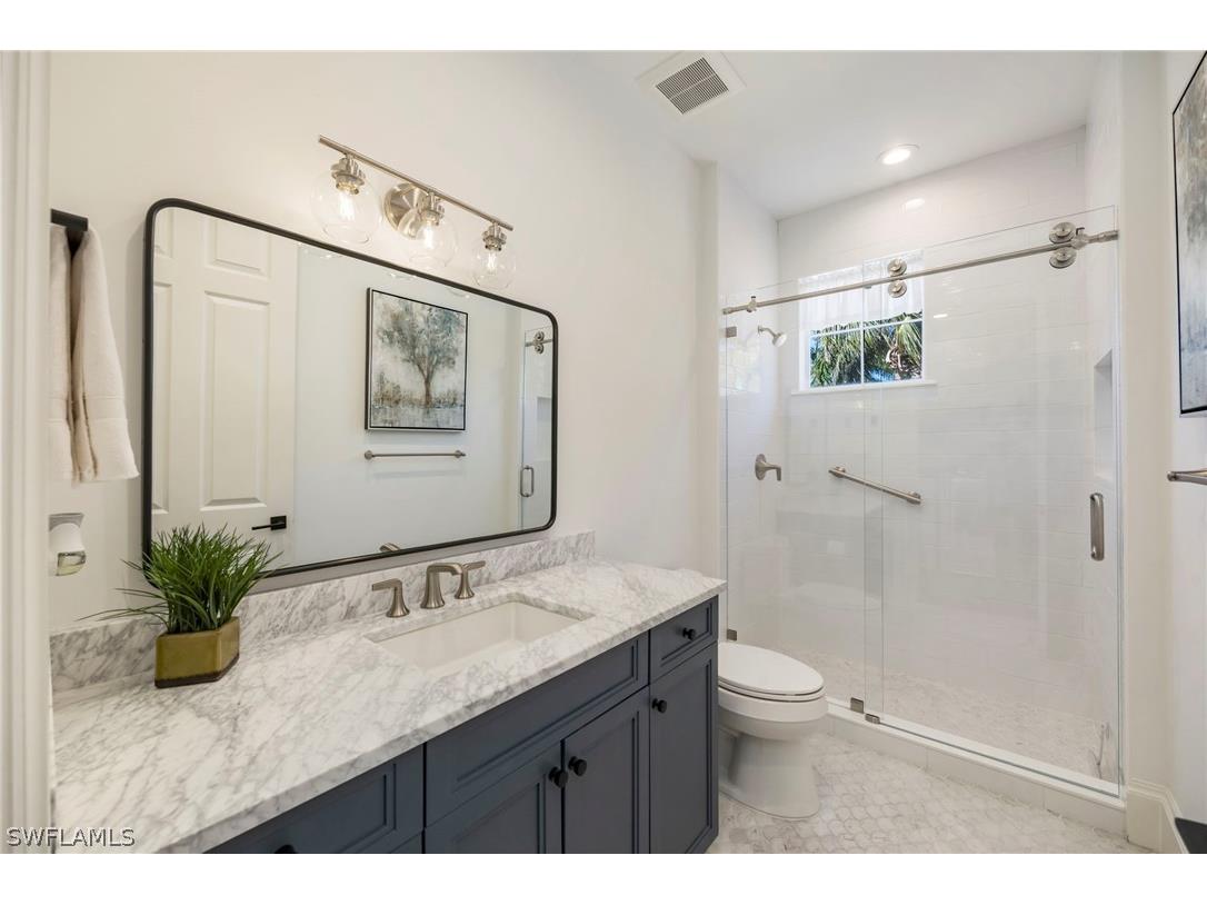 2870 Castillo Court #103 Naples FL 34109 226008853 image18