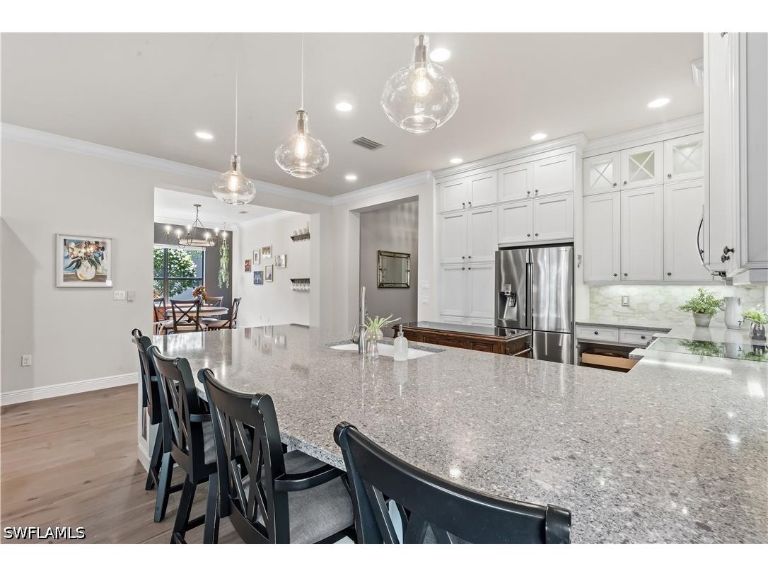 2870 Cinnamon Bay Circle NW Naples FL 34119 226020816 image5