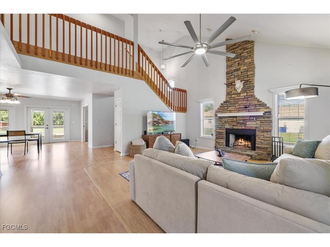 2870 Hickey Creek Road Alva FL 33920 2025020580 image5