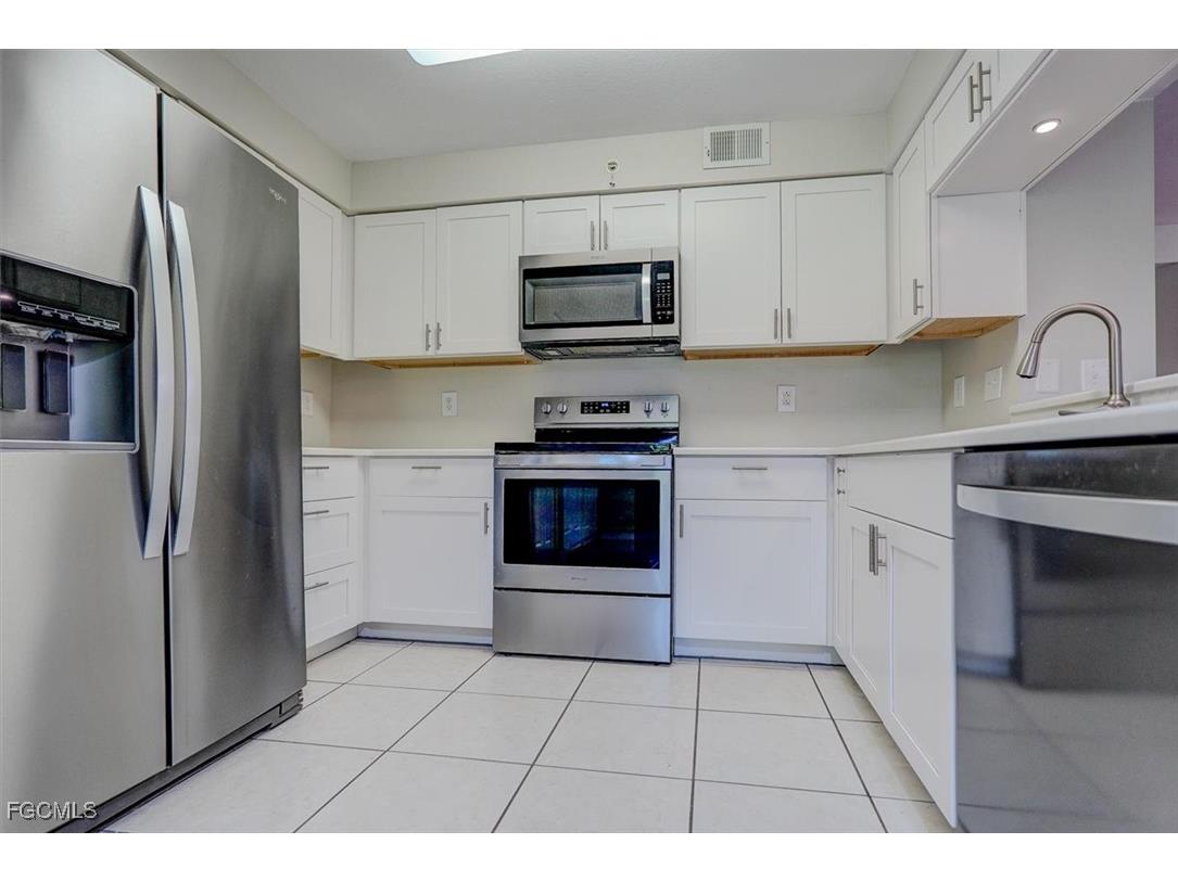 28720 Diamond Drive #103 Bonita Springs FL 34134 2025014358 image17