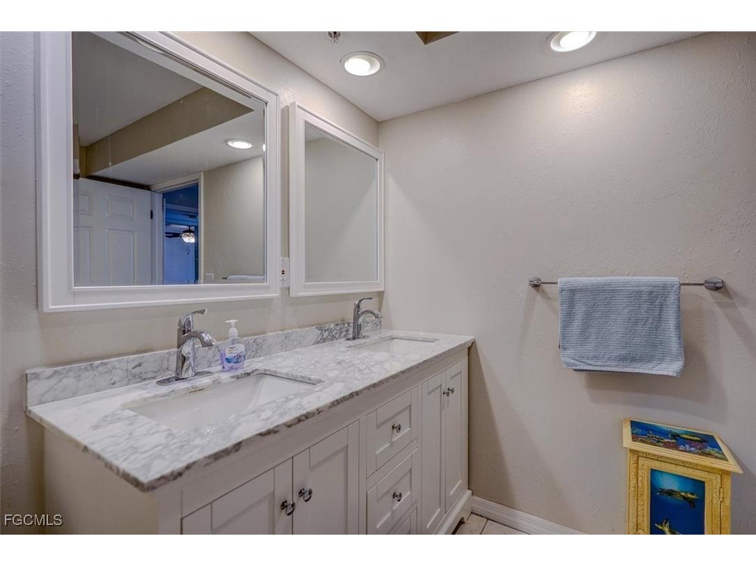 28720 Diamond Drive #103 Bonita Springs FL 34134 2025014358 image38