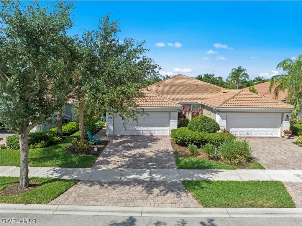 28724 Xenon Way Bonita Springs FL 34135 223031414 image1