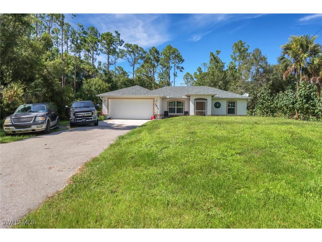 2873 66th Avenue NE Naples FL 34120 224066811 image2