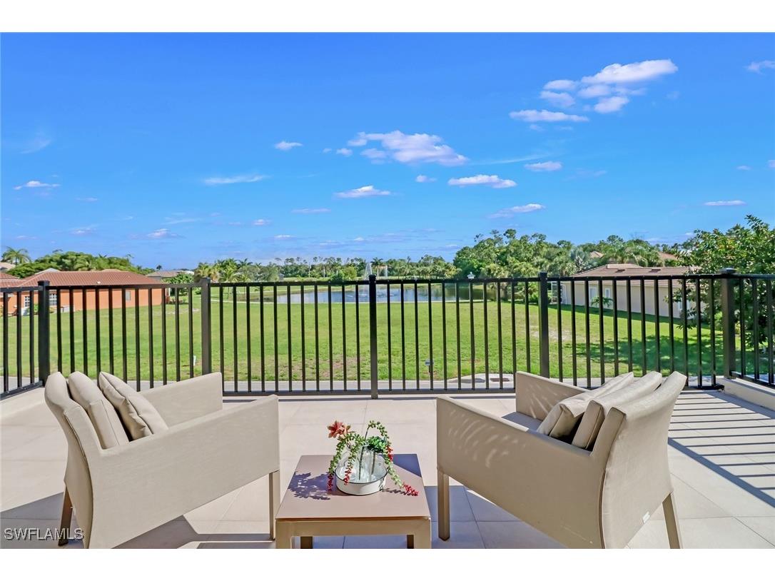 2875 Coco Lakes Drive Naples FL 34105 225053552 image17