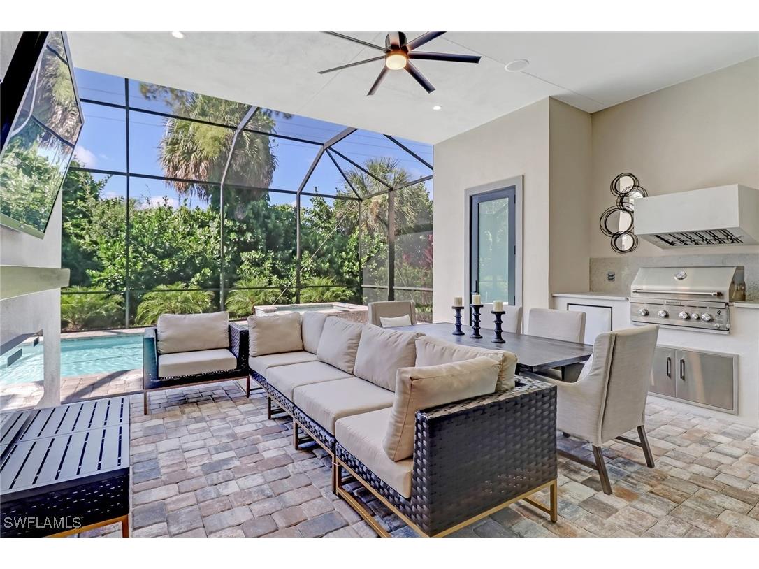 2875 Coco Lakes Drive Naples FL 34105 225053552 image22