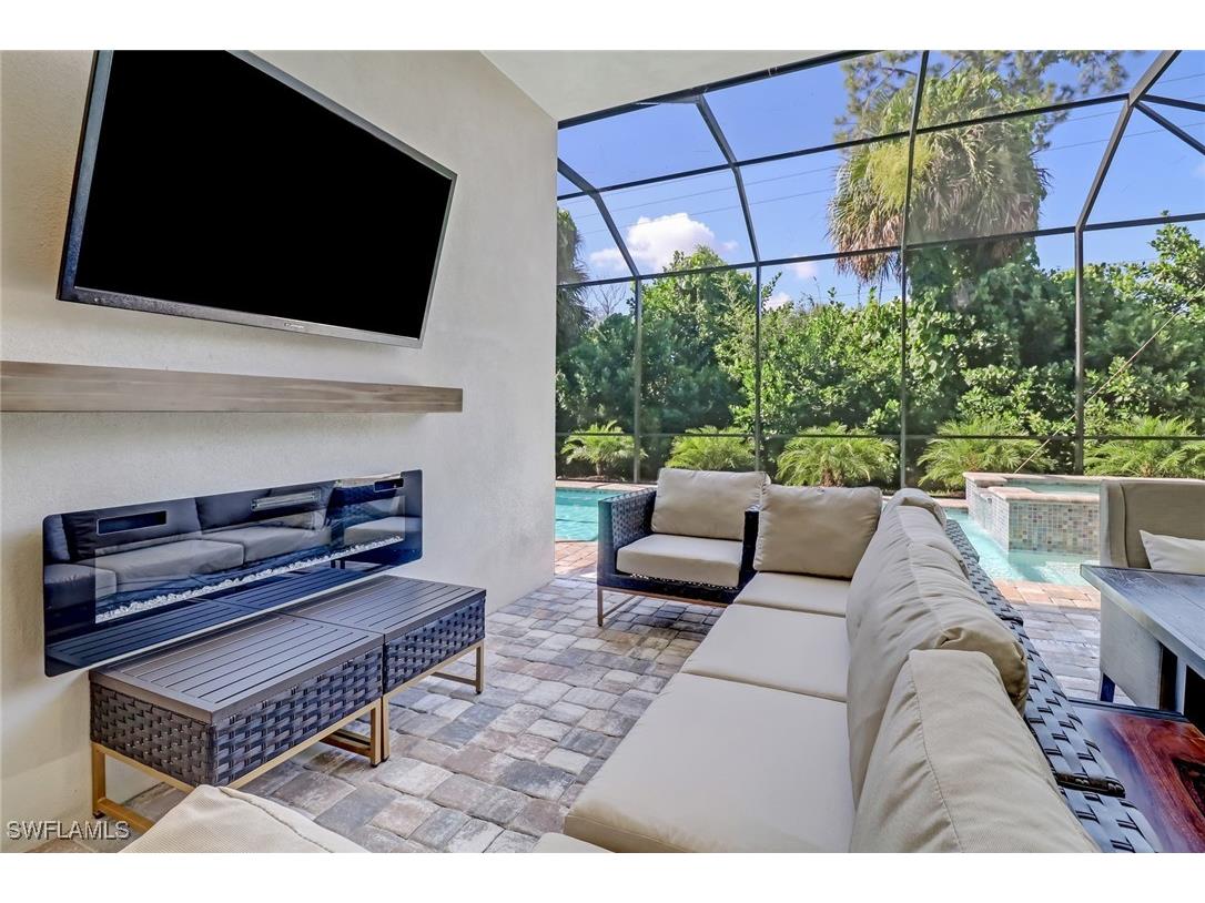 2875 Coco Lakes Drive Naples FL 34105 225053552 image24