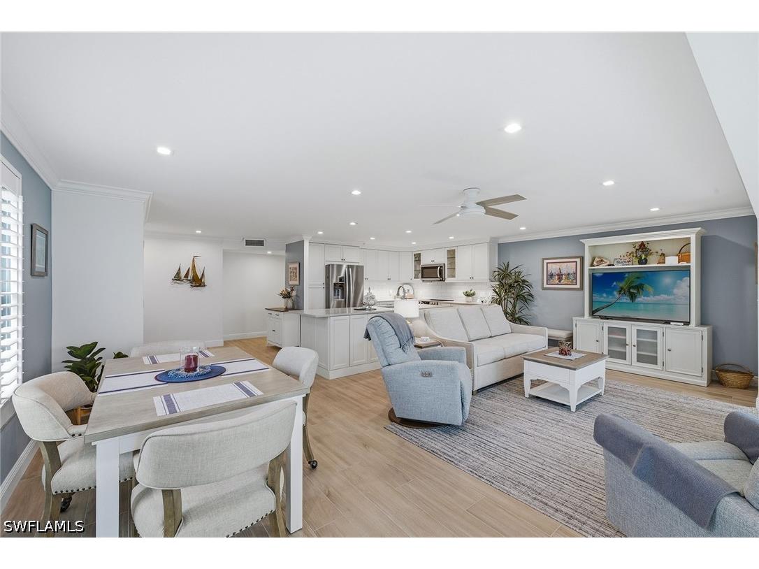 2875 Gulf Shore Boulevard N #106 Naples FL 34103 226021025 image11