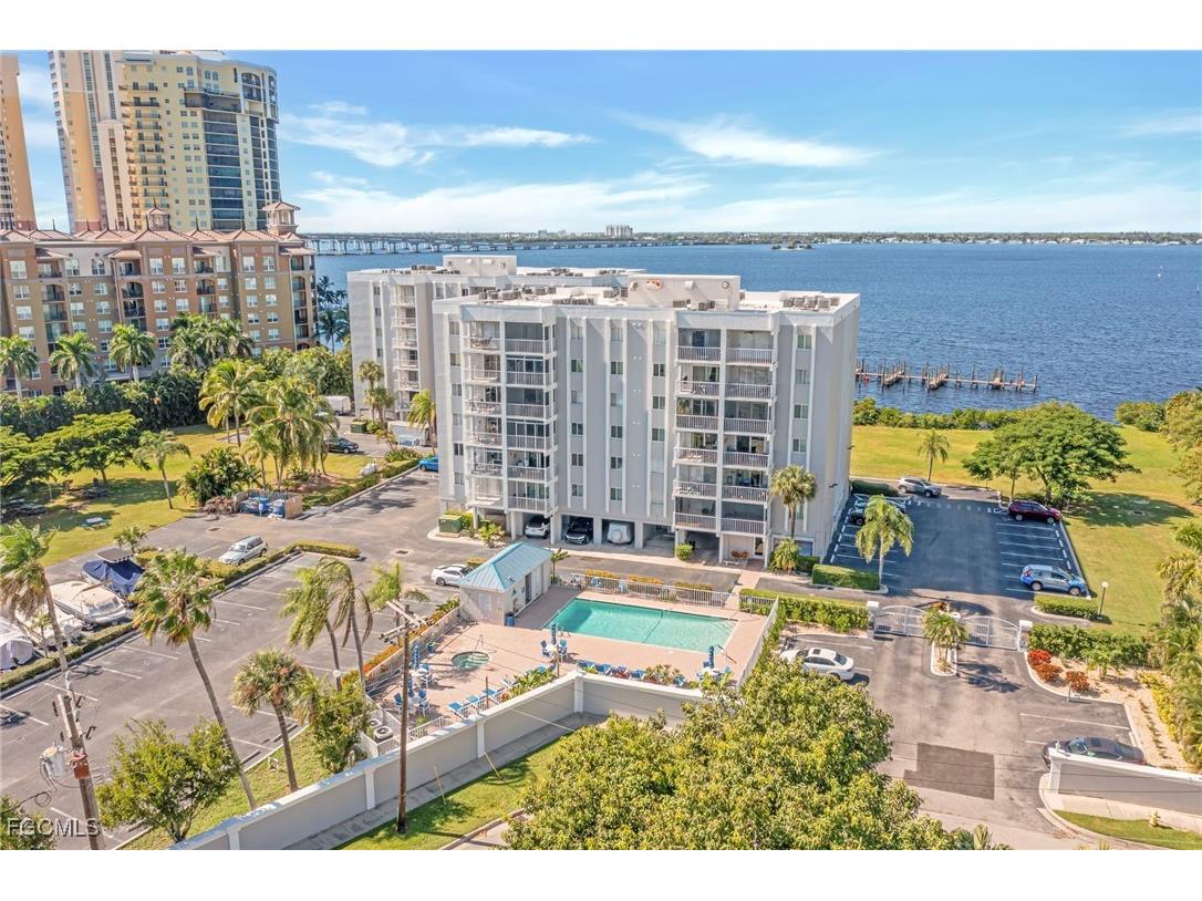 2875 Palm Beach Boulevard #205 Fort Myers FL 33916 2025017596 image2