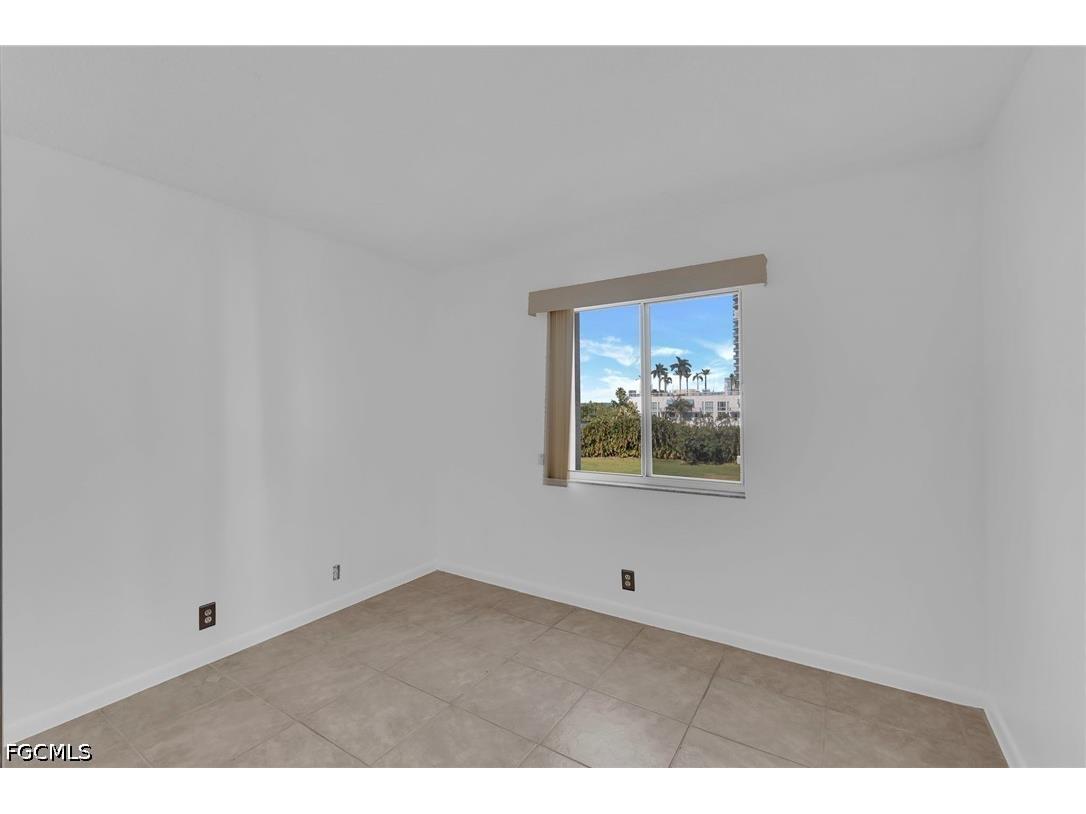 2875 Palm Beach Boulevard #205 Fort Myers FL 33916 2026021538 image17