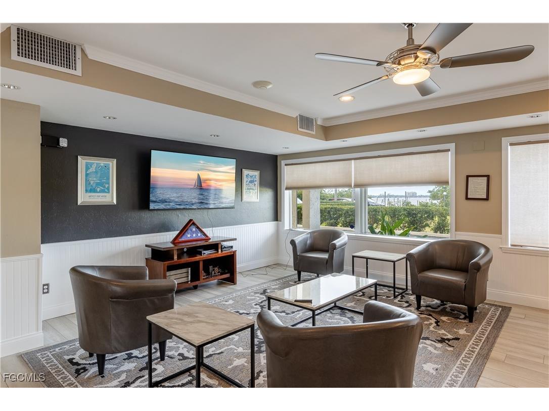 2875 Palm Beach Boulevard #607 Fort Myers FL 33916 2025020122 image24