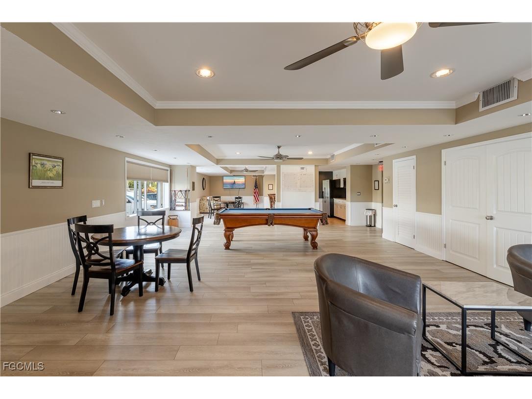 2875 Palm Beach Boulevard #607 Fort Myers FL 33916 2025020122 image25
