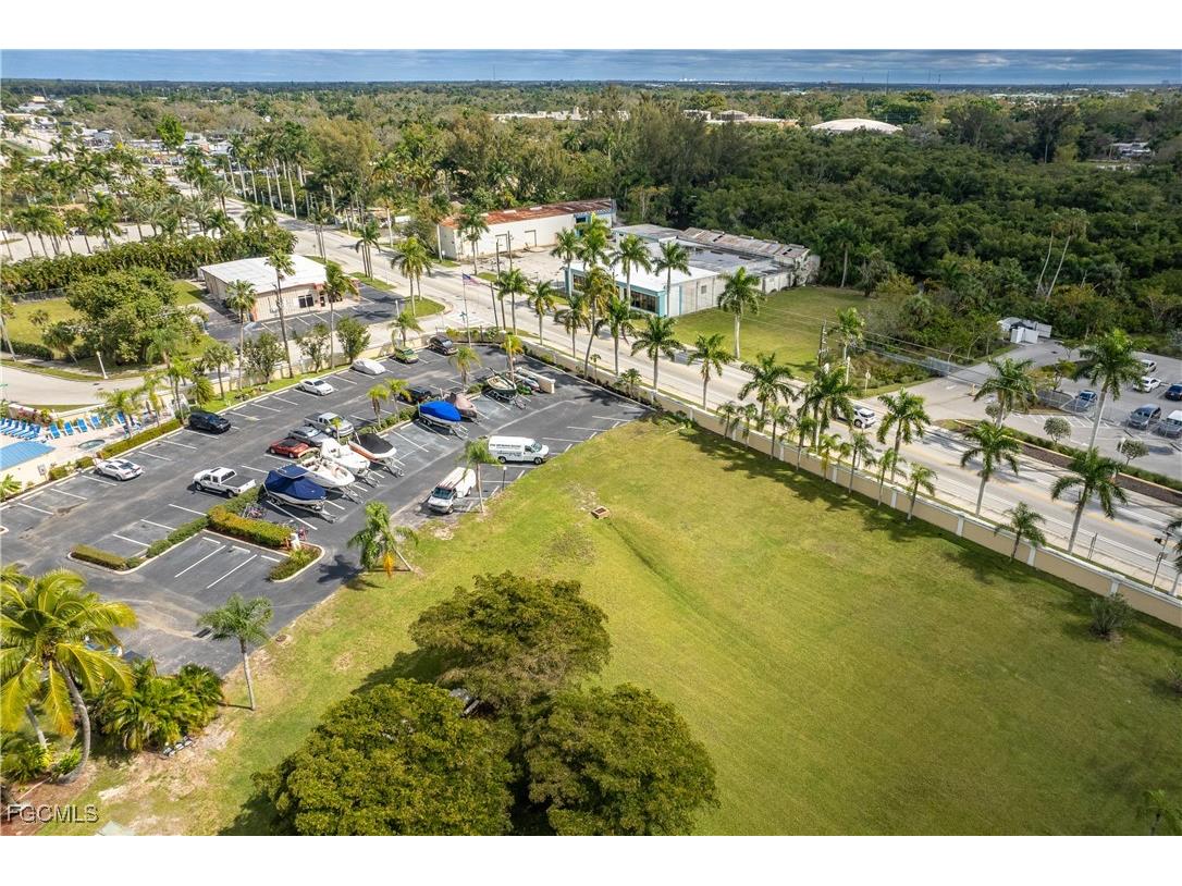 2875 Palm Beach Boulevard #607 Fort Myers FL 33916 2025020122 image31