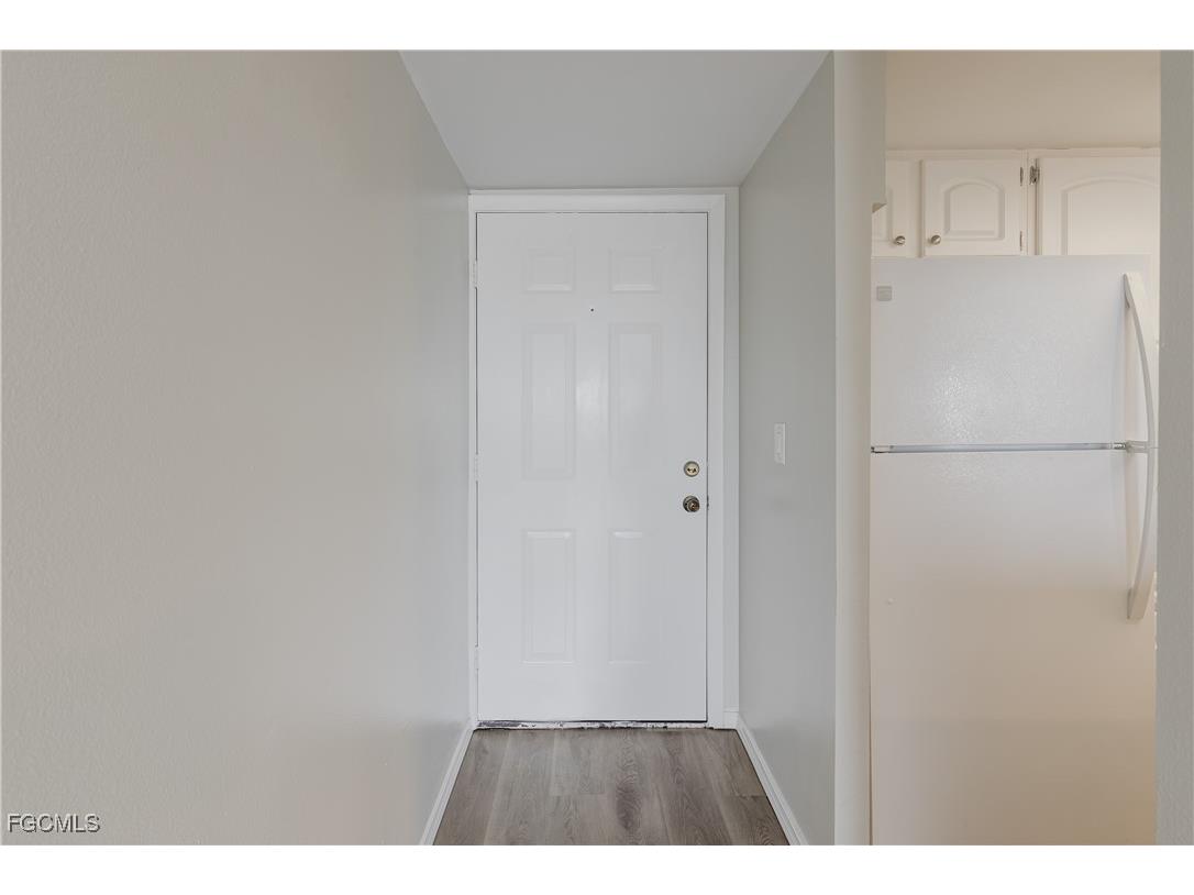 2875 Palm Beach Boulevard #607 Fort Myers FL 33916 2025020122 image5