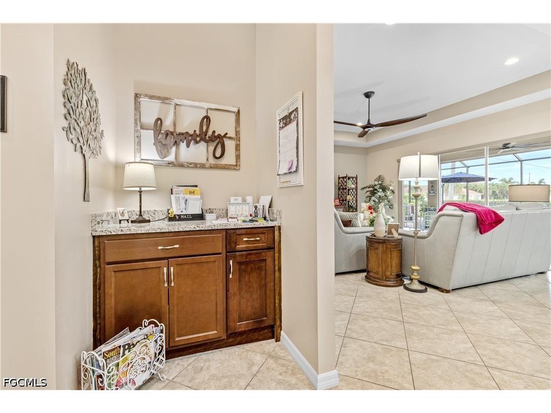 2875 Sunset Pointe Circle E Cape Coral FL 33914 2026025197 image20