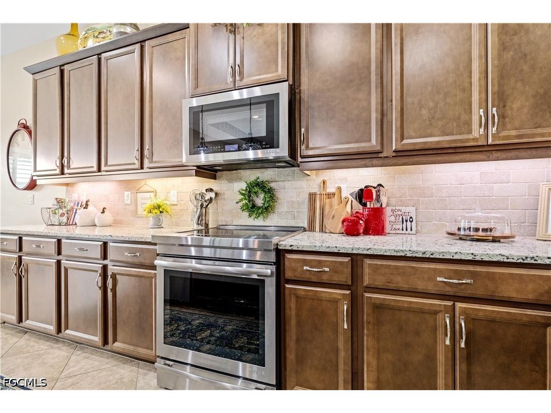 2875 Sunset Pointe Circle E Cape Coral FL 33914 2026025197 image21