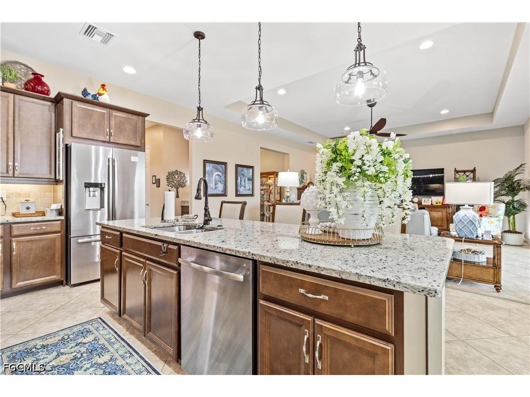 2875 Sunset Pointe Circle E Cape Coral FL 33914 2026025197 image23
