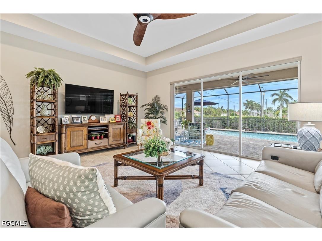 2875 Sunset Pointe Circle E Cape Coral FL 33914 2026025197 image7