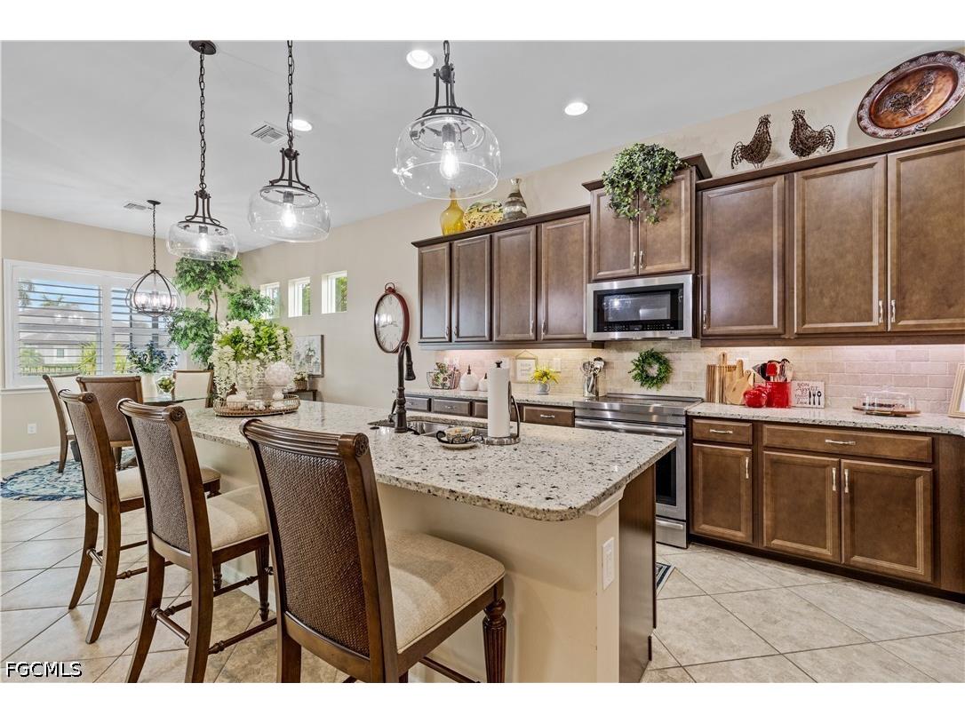 2875 Sunset Pointe Circle E Cape Coral FL 33914 2026025197 image9