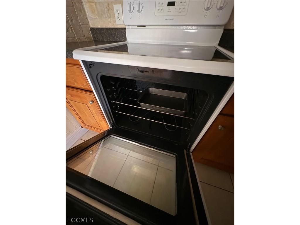 2875 Winkler Avenue #520 Fort Myers FL 33916 2026001680 image8