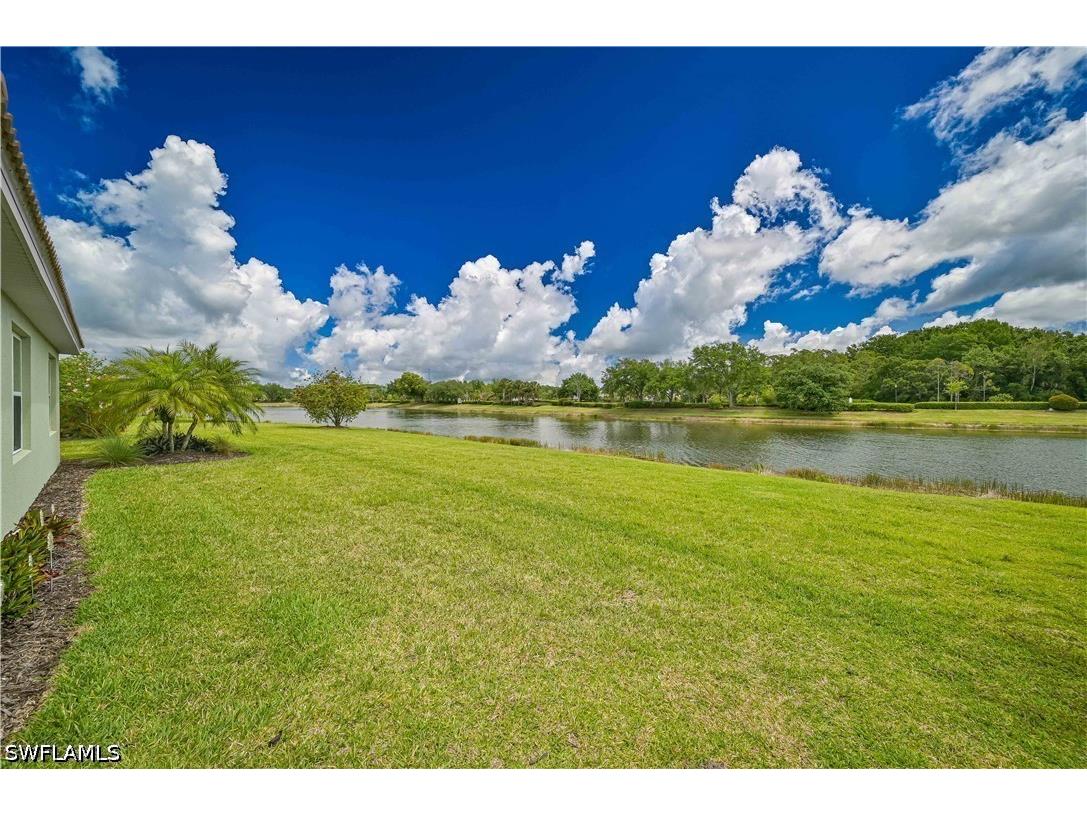 2877 Apple Blossom Drive Alva FL 33920 226019470 image3