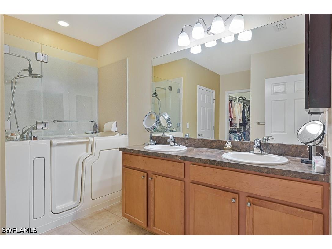 2877 Apple Blossom Drive Alva FL 33920 226019470 image8