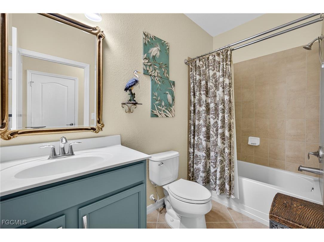 2877 Via Piazza Loop Fort Myers FL 33905 2025016292 image23