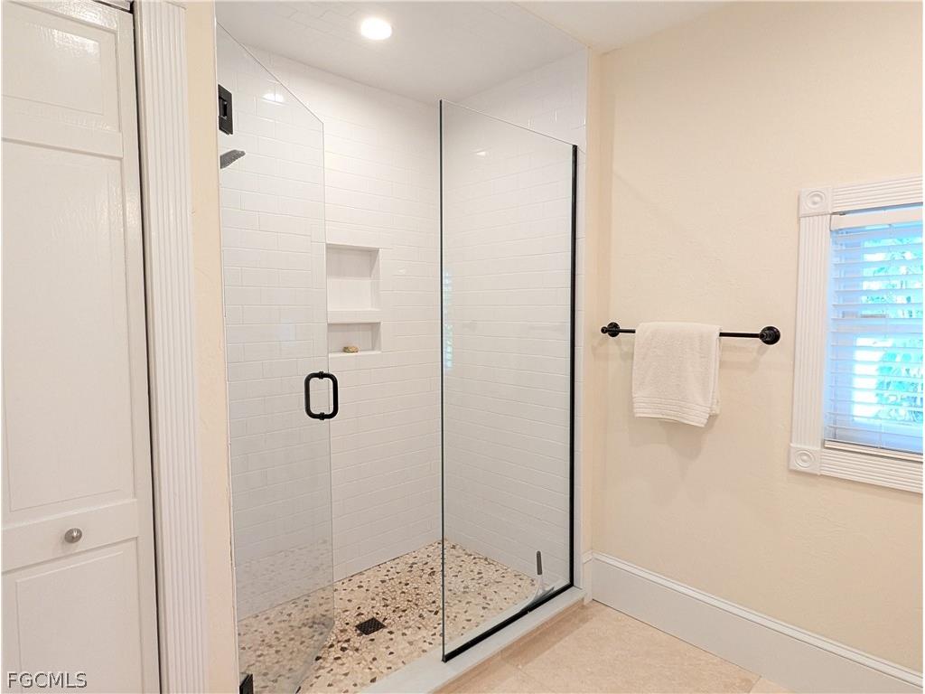 2878 Valencia Way Fort Myers FL 33901 2026009126 image15