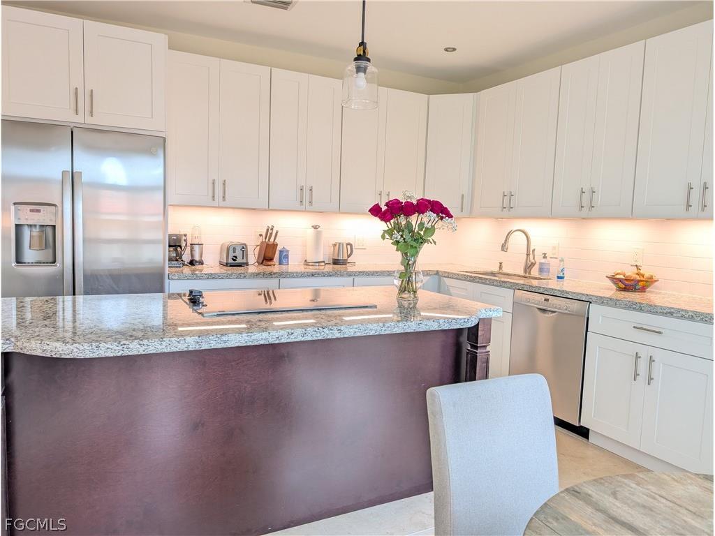 2878 Valencia Way Fort Myers FL 33901 2026009126 image24