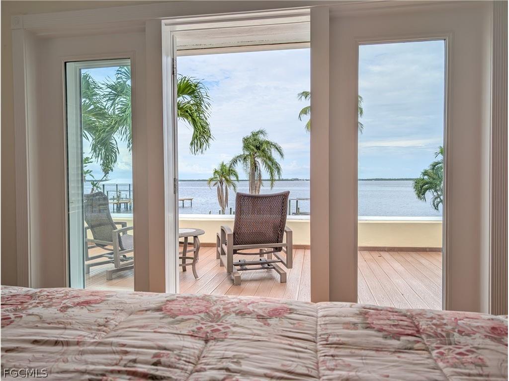2878 Valencia Way Fort Myers FL 33901 2026009126 image26