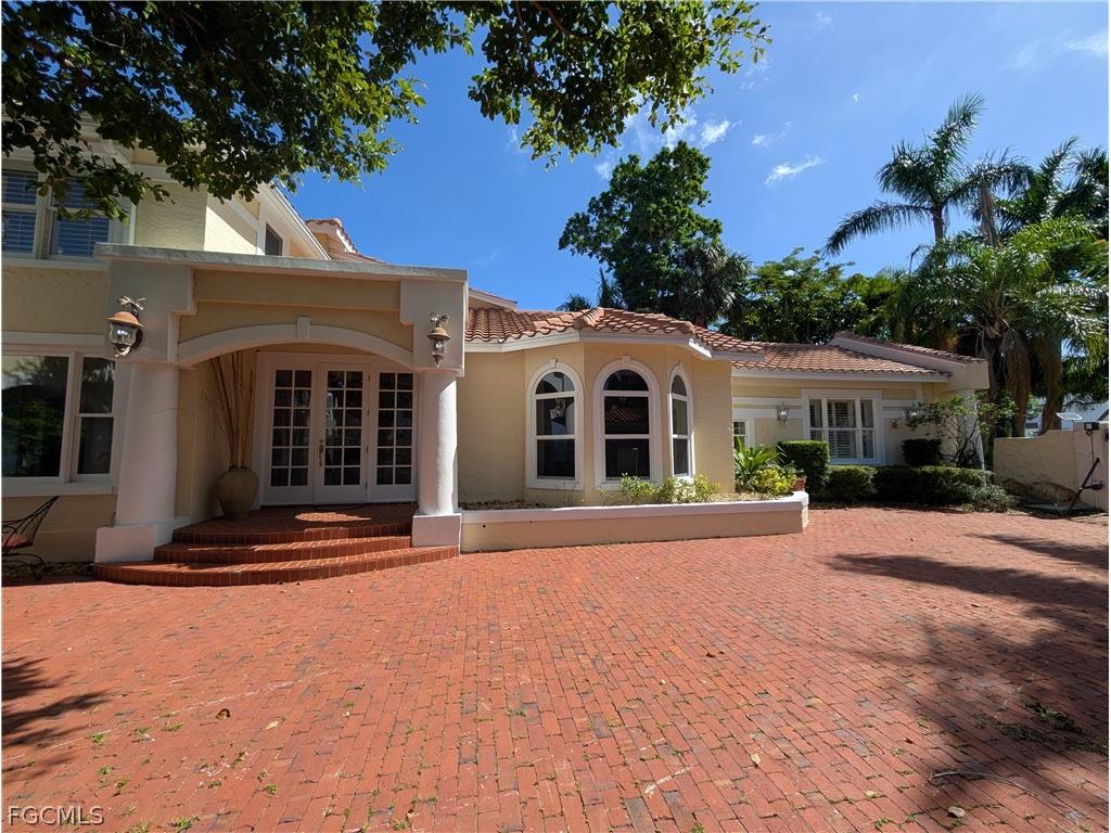 2878 Valencia Way Fort Myers FL 33901 2026009126 image4