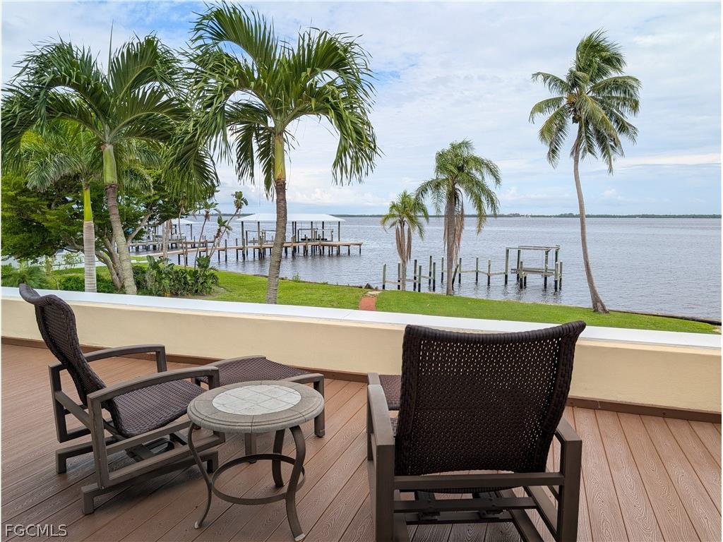 2878 Valencia Way Fort Myers FL 33901 2026009126 image8