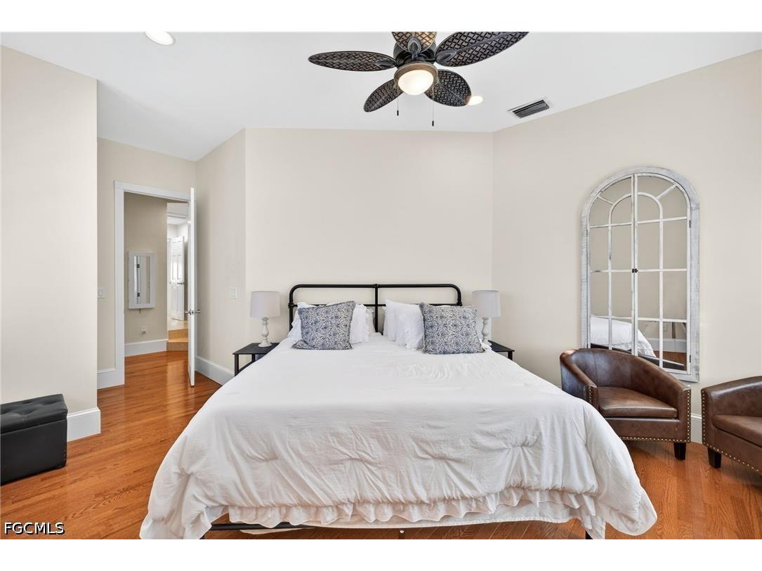 2878 Valencia Way Fort Myers FL 33901 2026011317 image25
