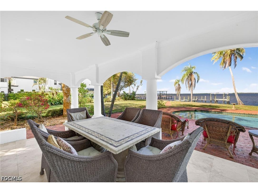 2878 Valencia Way Fort Myers FL 33901 2026011317 image34