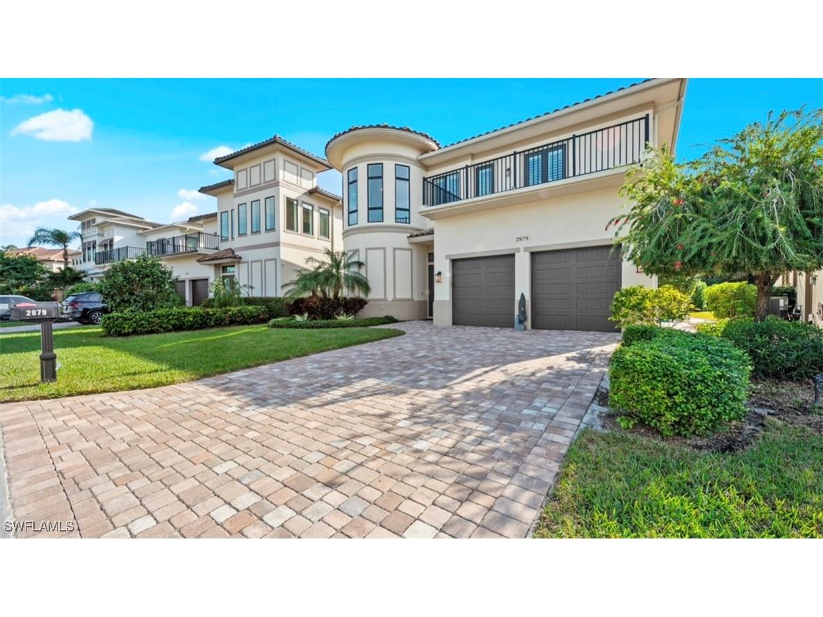 2879 Coco Lakes Drive Naples FL 34105 224105343 image1