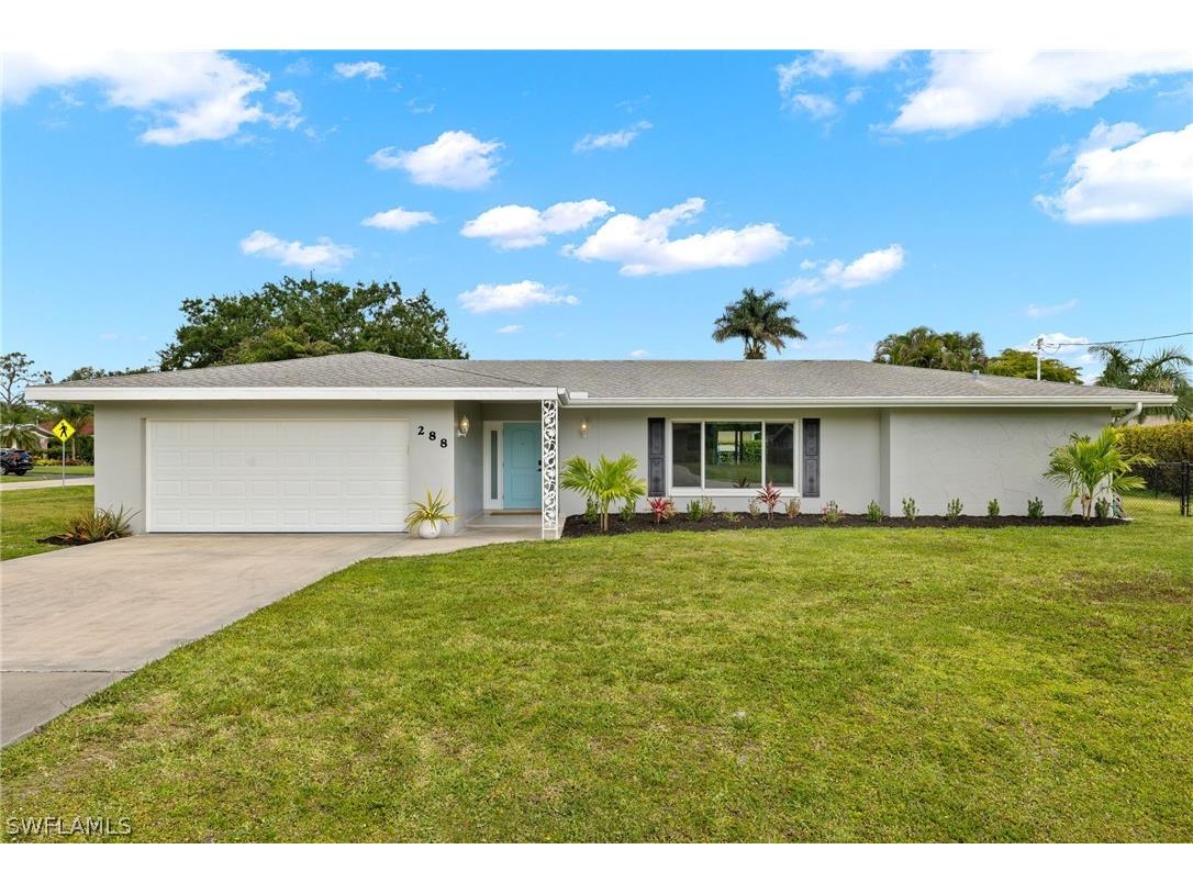 288 Cypress Way W Naples FL 34110 224029990 image1