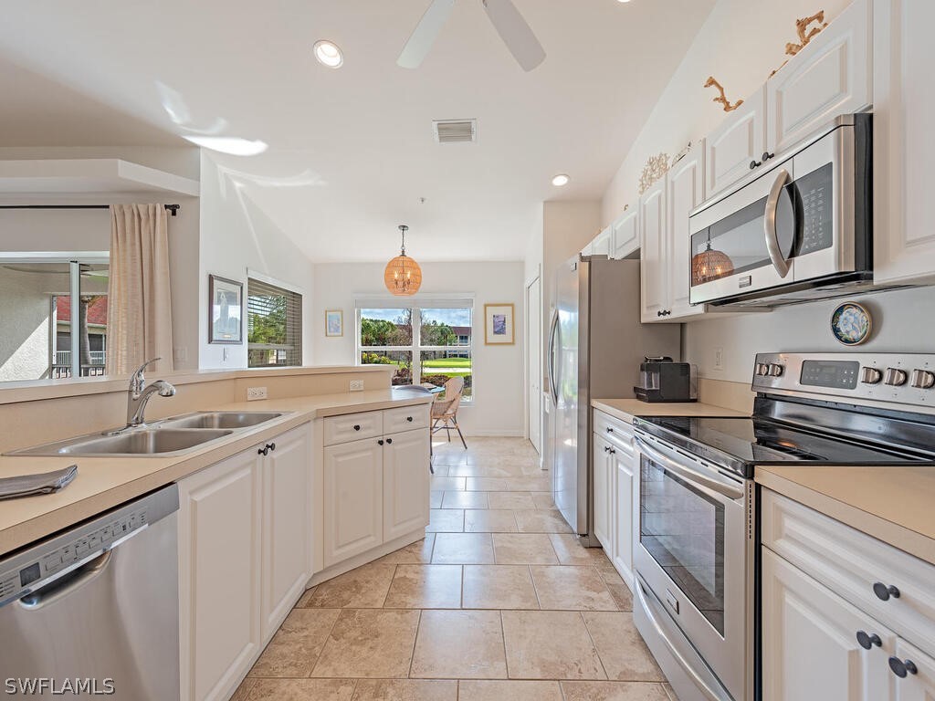2880 Cypress Trace Circle #202 Naples FL 34119 226012352 image3