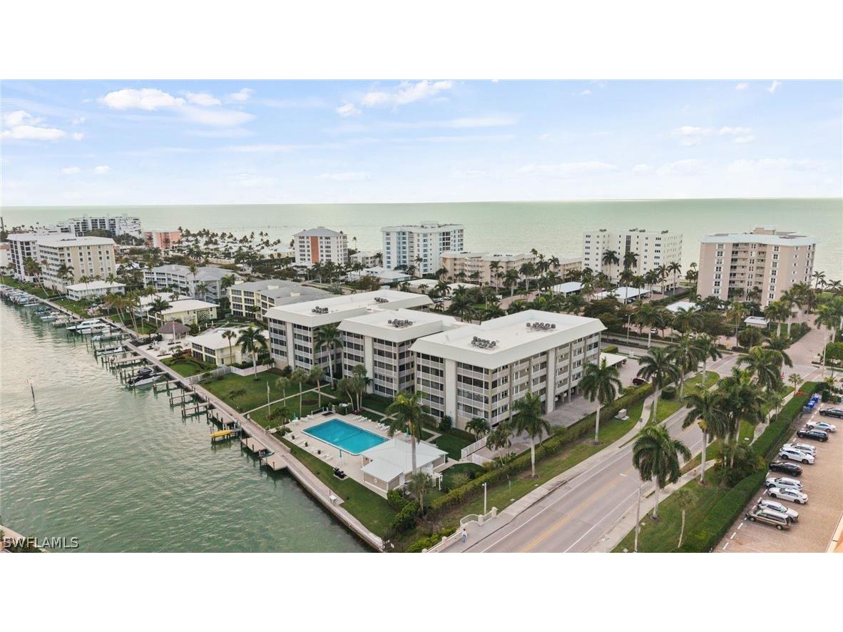 2880 Gulf Shore Boulevard N #410 Naples FL 34103 226009835 image1