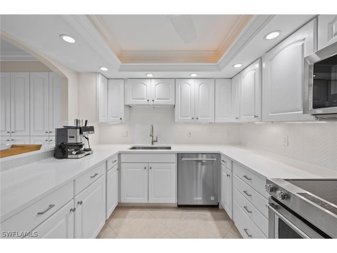 2880 Gulf Shore Boulevard N #410 Naples FL 34103 226009835 image13