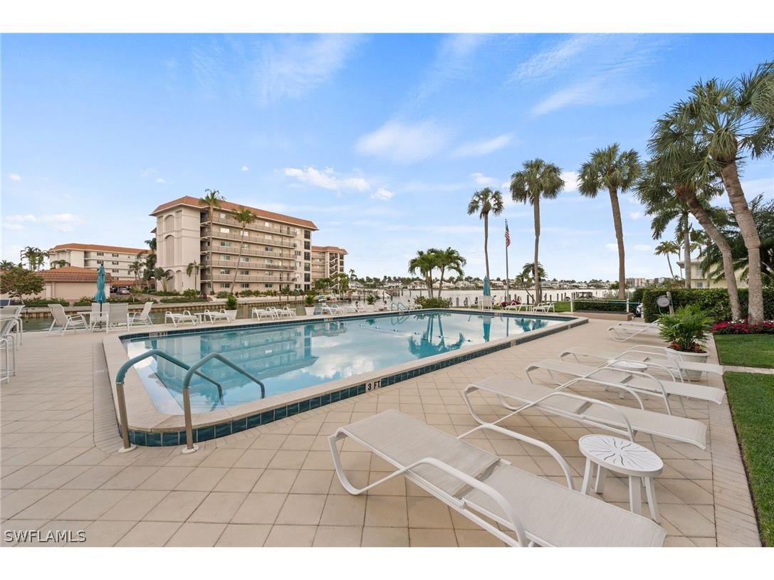 2880 Gulf Shore Boulevard N #410 Naples FL 34103 226009835 image41