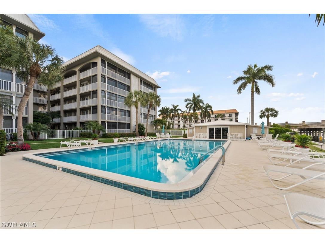 2880 Gulf Shore Boulevard N #410 Naples FL 34103 226009835 image43