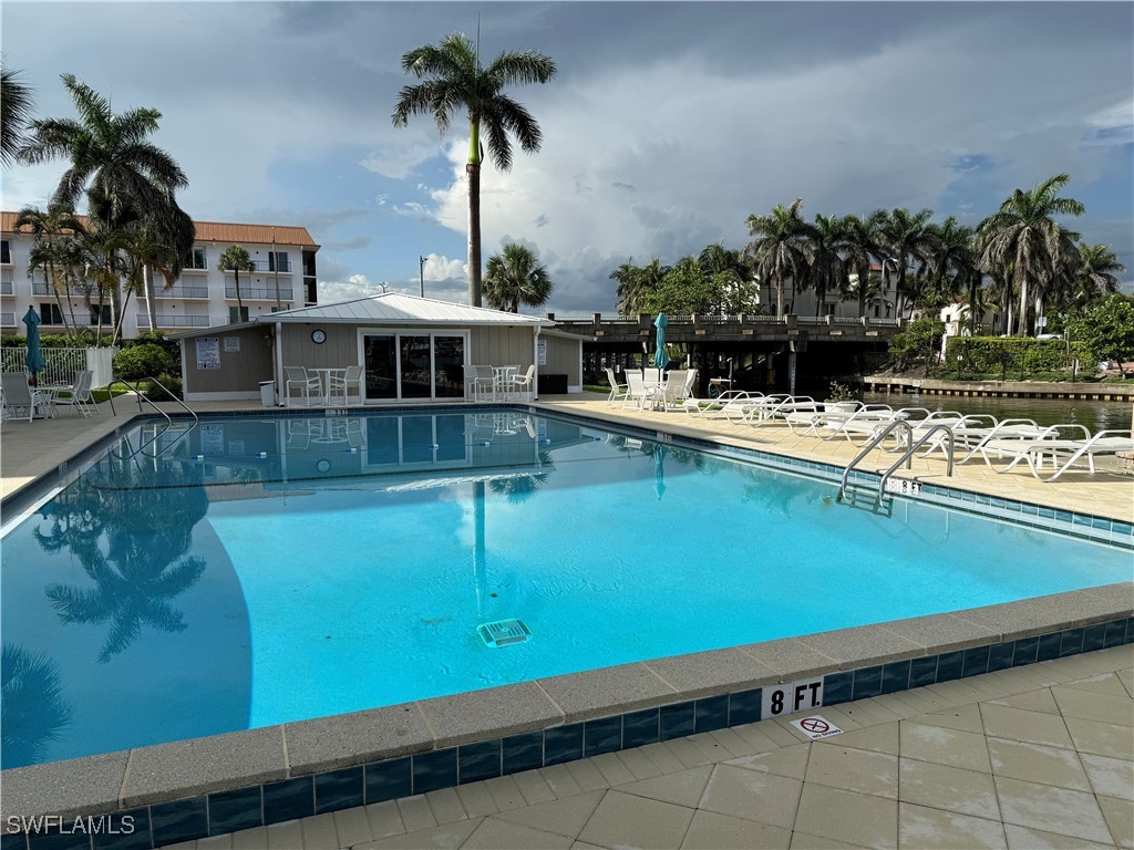 2880 Gulf Shore Boulevard N #404 Naples FL 34103 225075943 image4