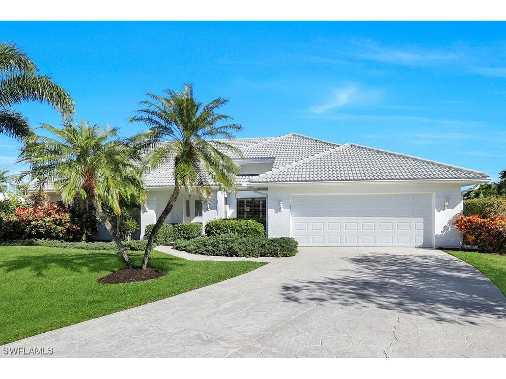 28800 Regis Court Bonita Springs FL 34134 224011153 image1