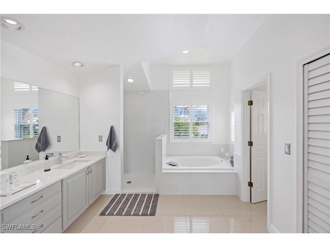 28801 Regis Court Bonita Springs FL 34134 225083652 image28