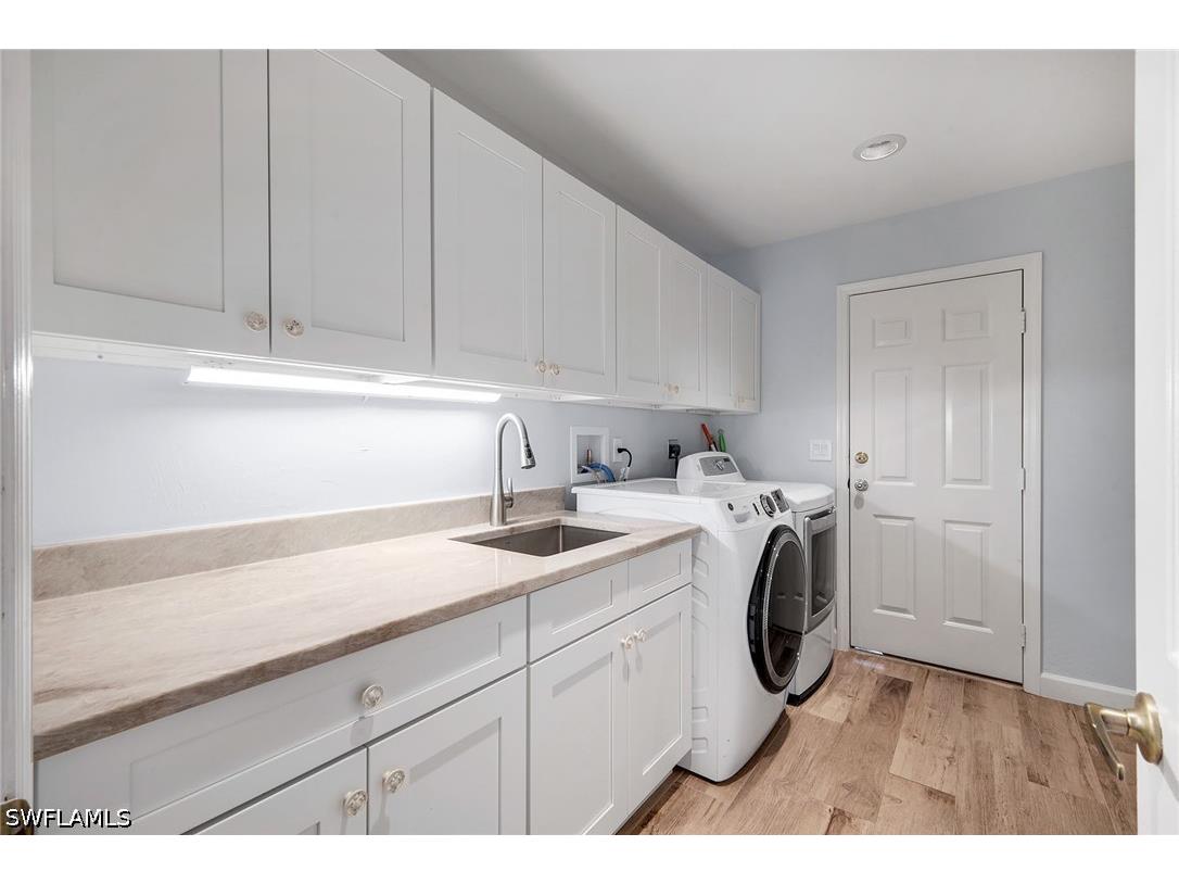 28820 Trenton Court Bonita Springs FL 34134 226021569 image21