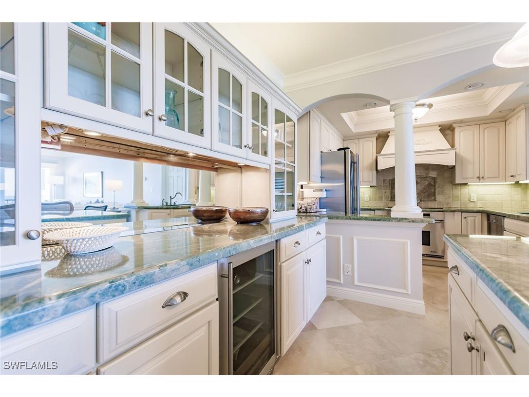 2885 Gulf Shore Boulevard N #302 Naples FL 34103 225069321 image11