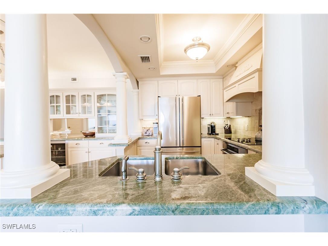 2885 Gulf Shore Boulevard N #302 Naples FL 34103 225069321 image14