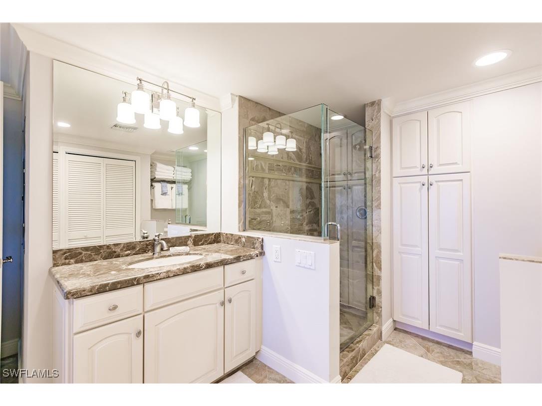 2885 Gulf Shore Boulevard N #302 Naples FL 34103 225069321 image24