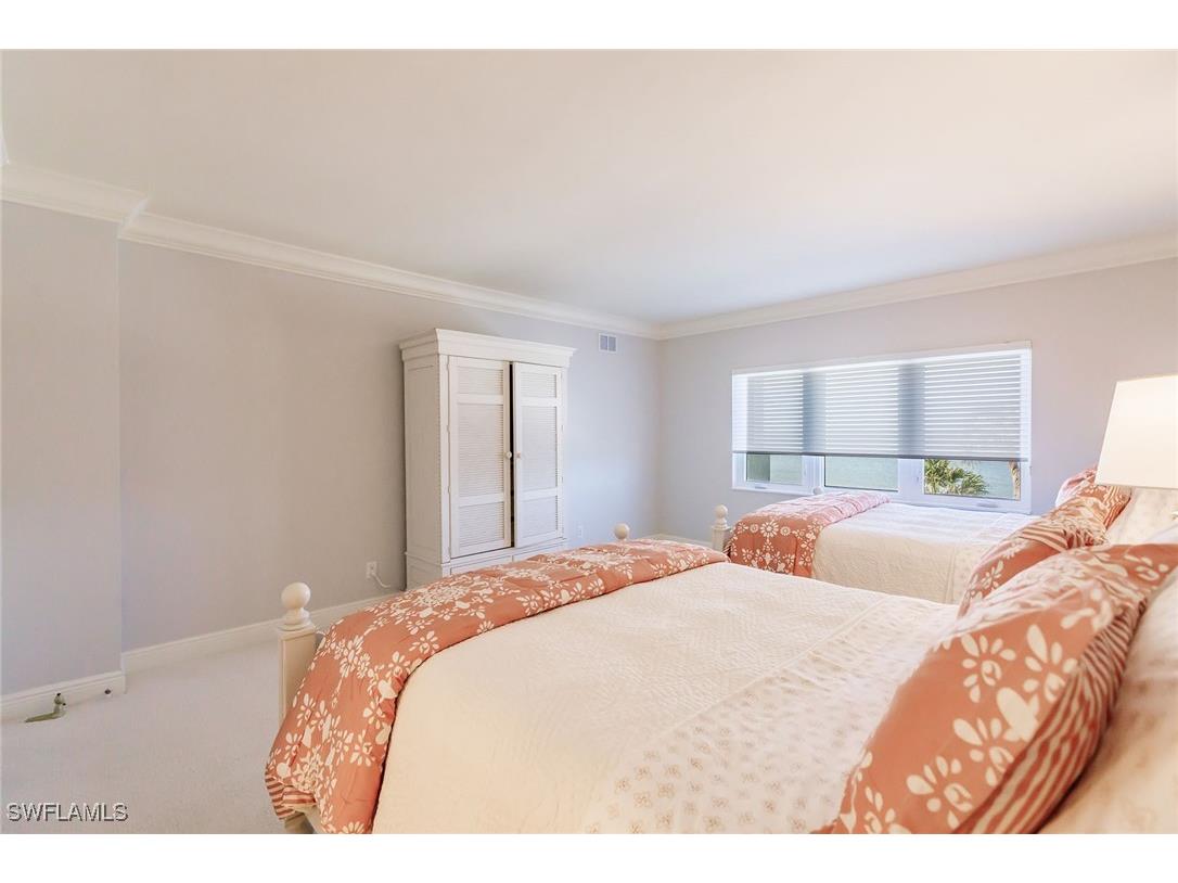 2885 Gulf Shore Boulevard N #302 Naples FL 34103 225069321 image26