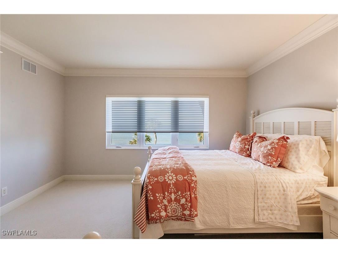 2885 Gulf Shore Boulevard N #302 Naples FL 34103 225069321 image27