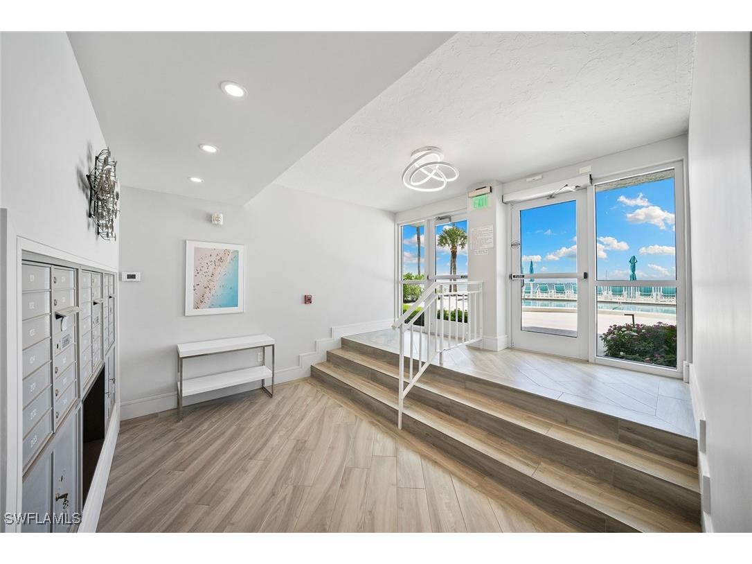 2885 Gulf Shore Boulevard N #304 Naples FL 34103 225077388 image19